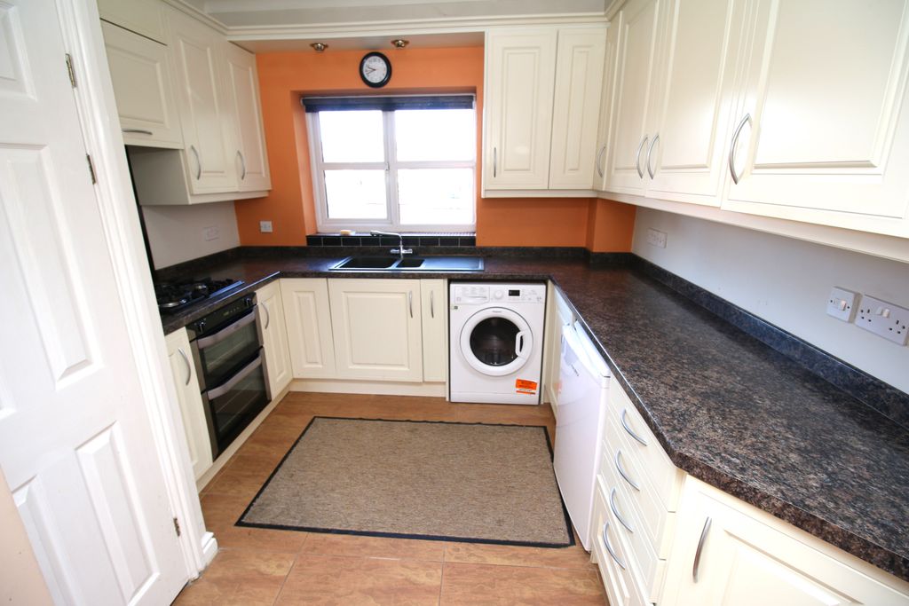 Property photo 3 of 19 Img_5695