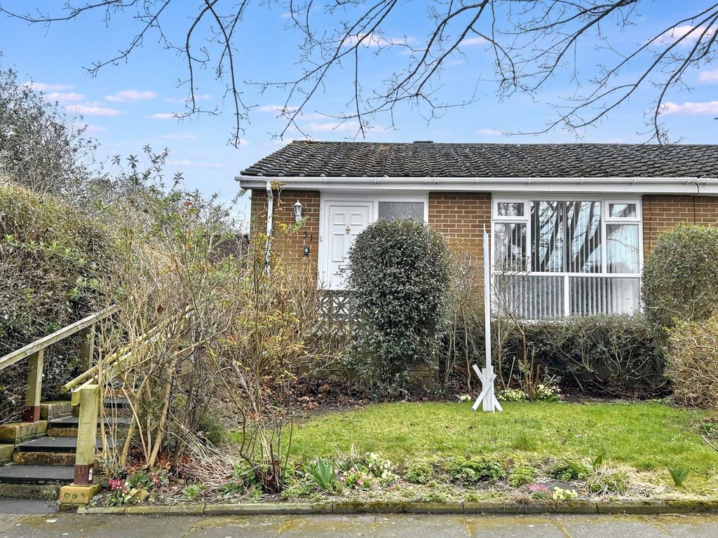 Property photo 1 of 17