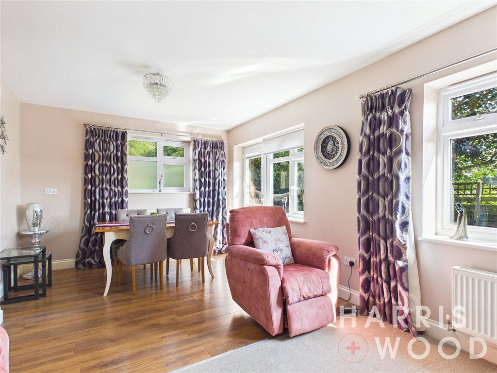 Property photo 3 of 26 Picture No. 02