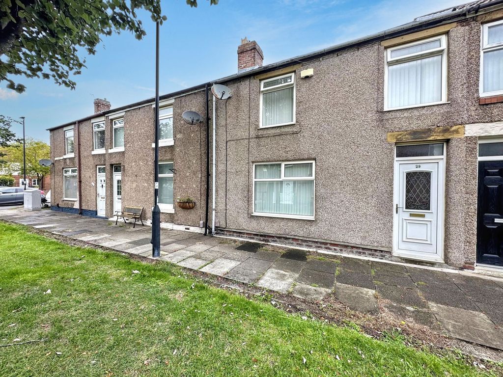 Property photo 1 of 21
