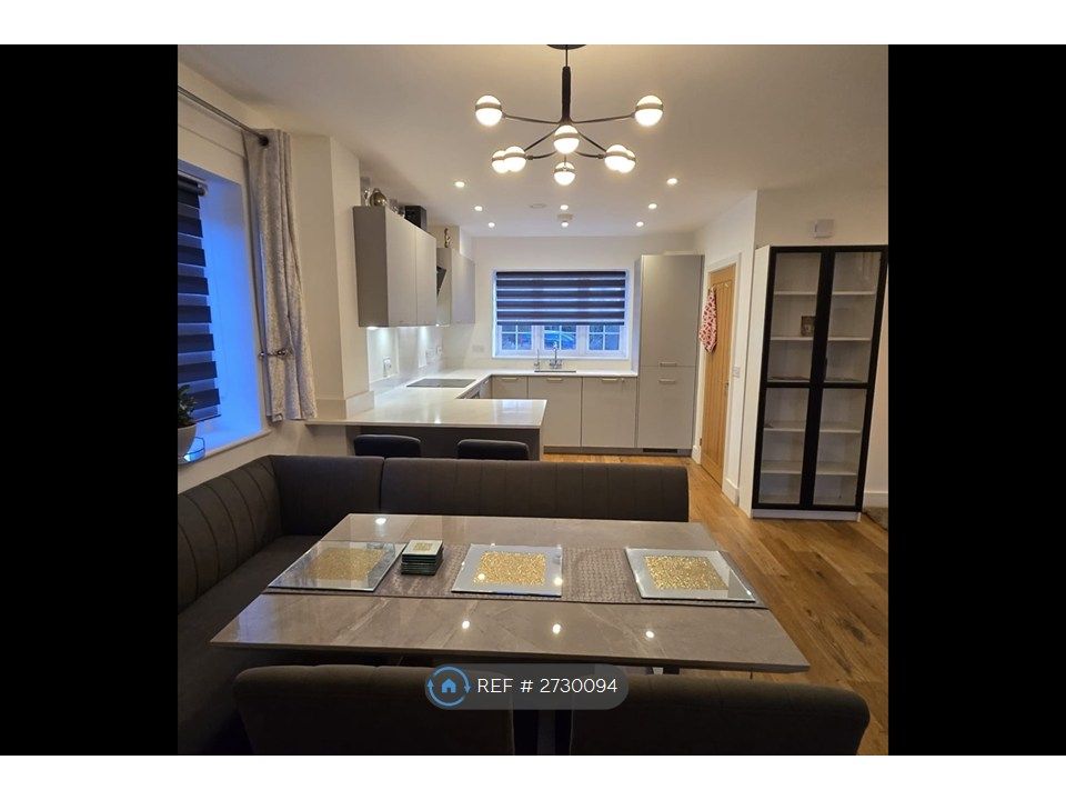 Property photo 3 of 30