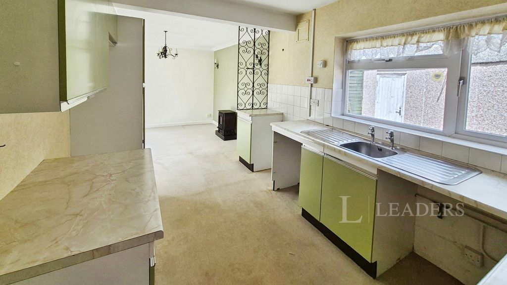 Property photo 2 of 15 Pbox-Img.Jpg