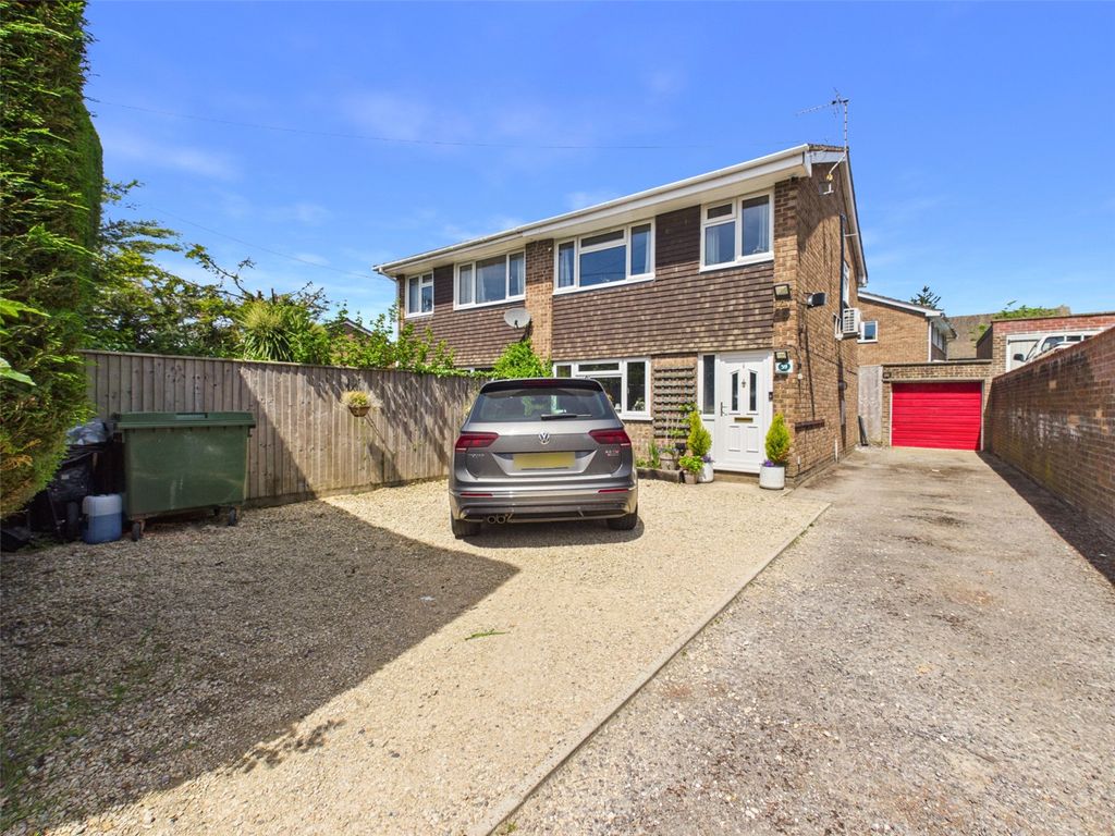 Property photo 1 of 13 Picture No. 02
