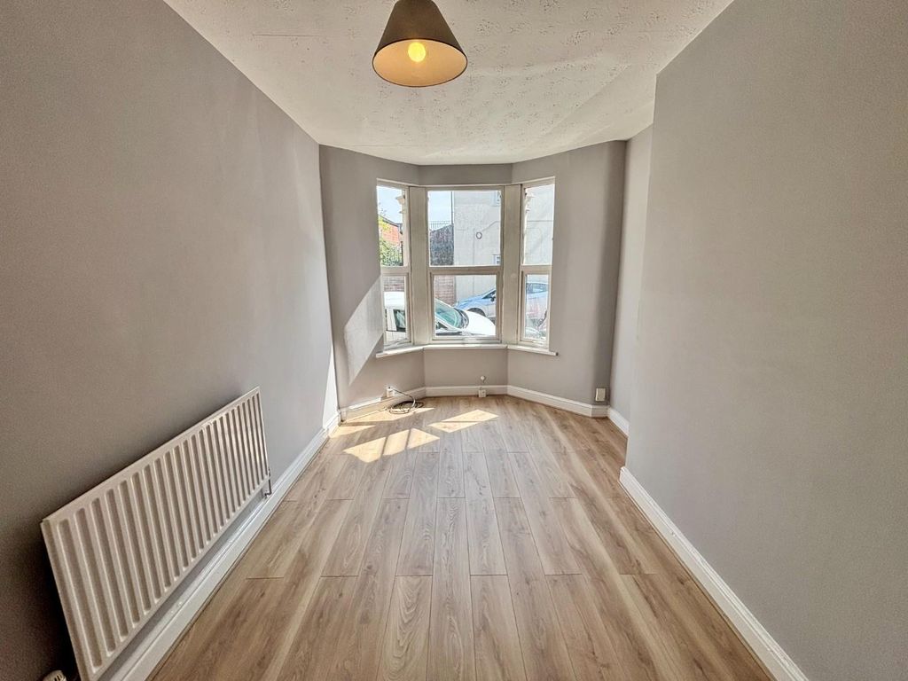 Property photo 3 of 19 Img_1013.Jpeg