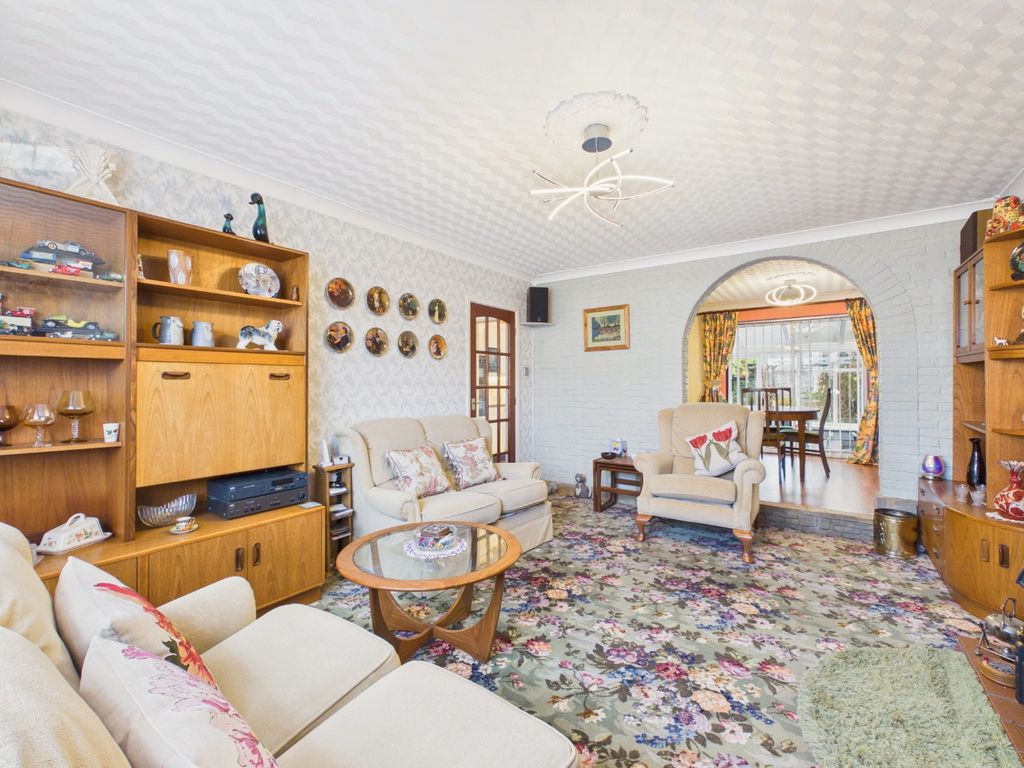 Property photo 2 of 20 5475044