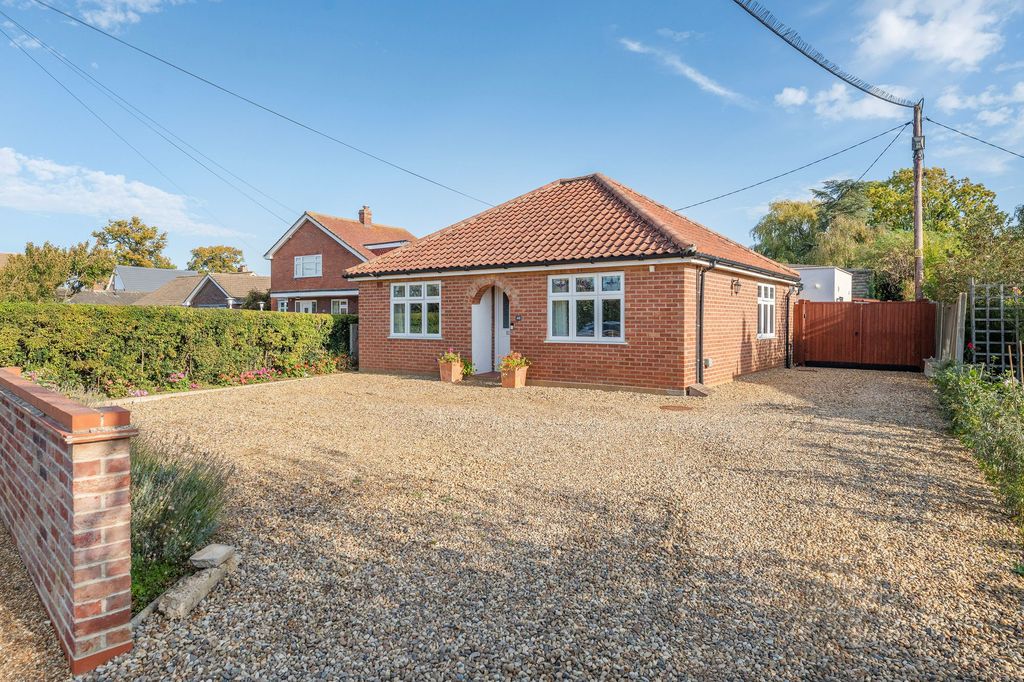 Property photo 1 of 21