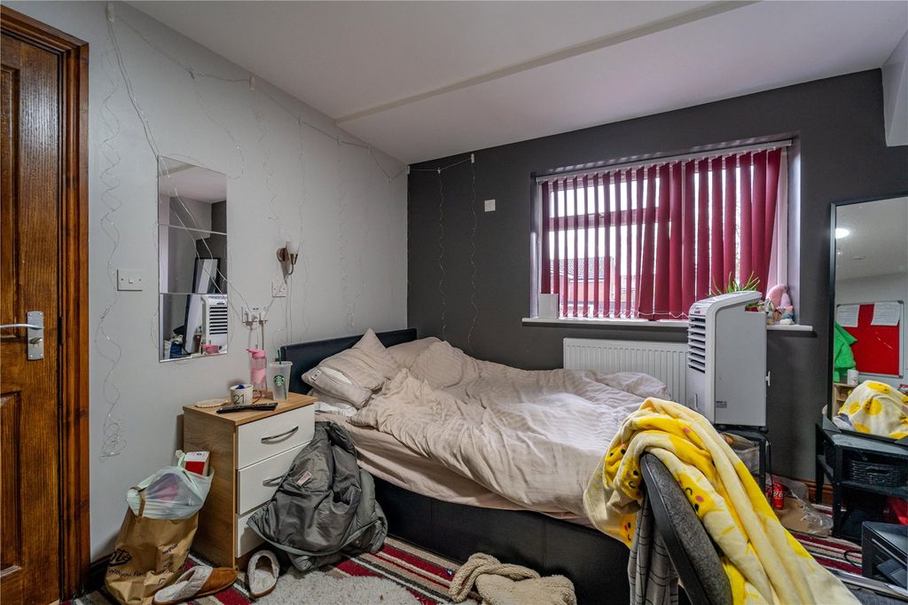 Property photo 3 of 44 Picture No. 03