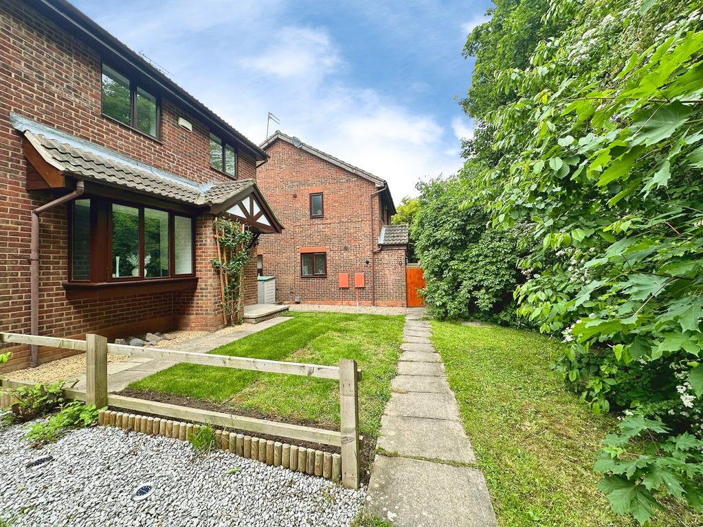 Property photo 2 of 16