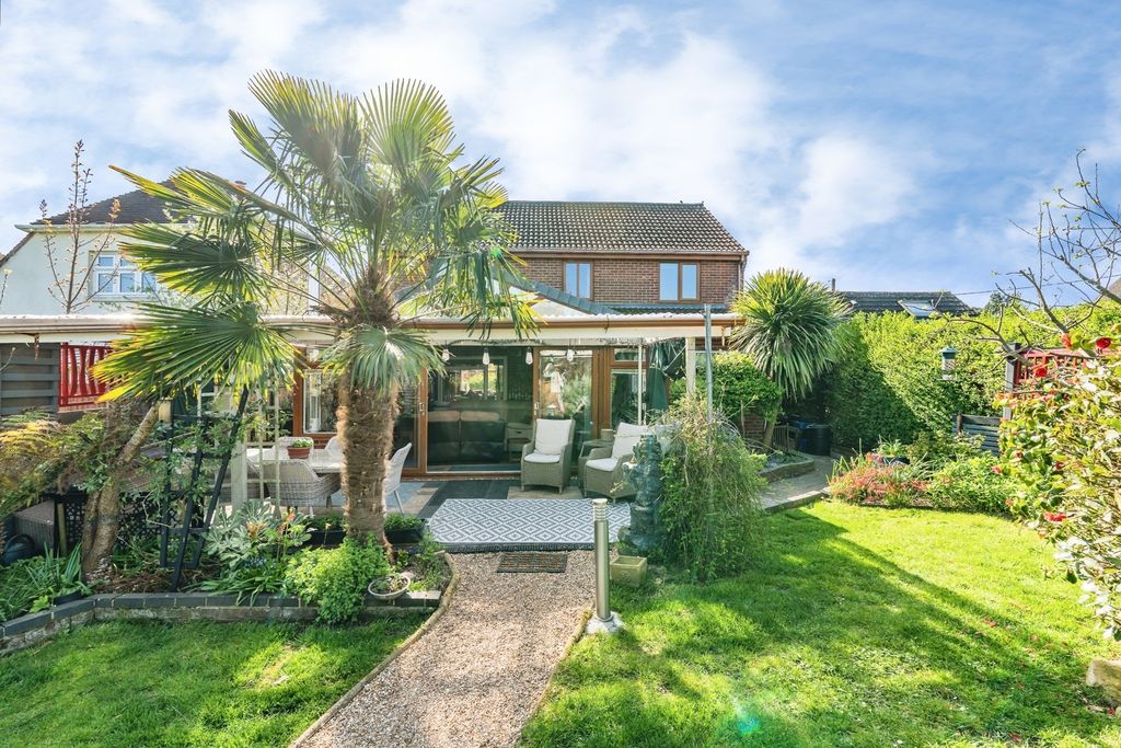 Property photo 2 of 19 Pbox-Img.Jpg