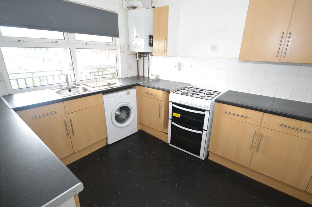 Property photo 2 of 14 Picture No. 02