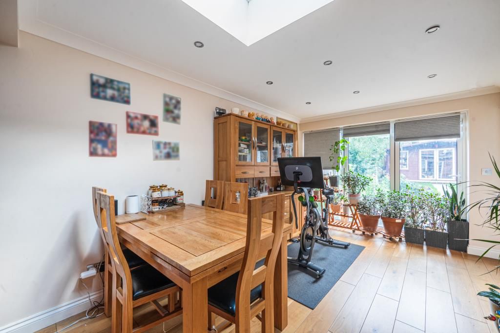 Property photo 3 of 22 Dining