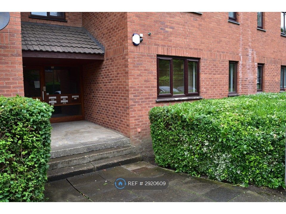 Property photo 1 of 11 Outside