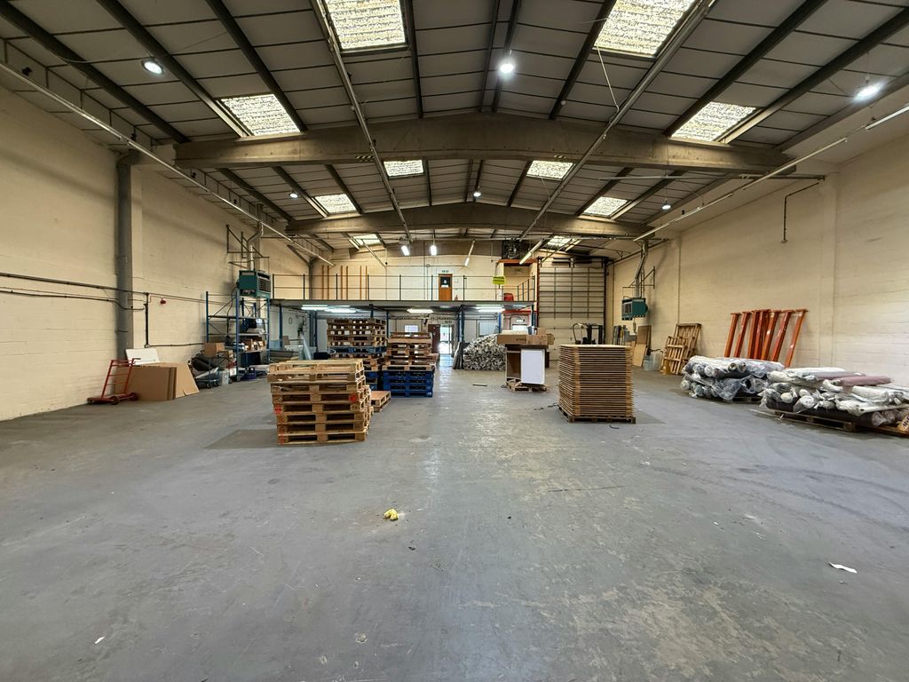 Property photo 2 of 7 Img_8696.Jpg