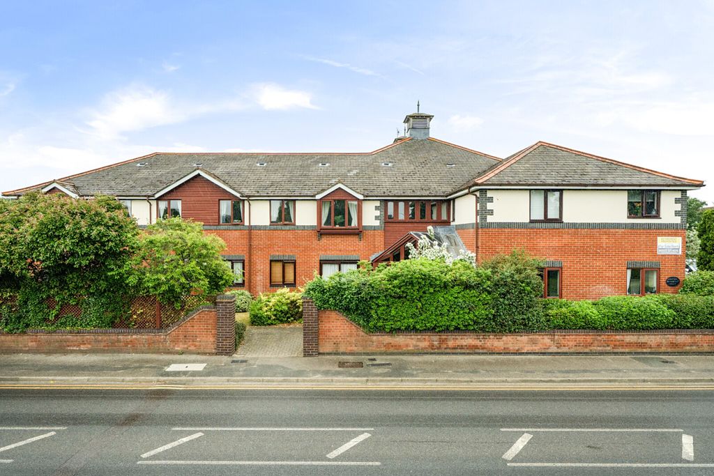 Property photo 1 of 13 Picture No. 02
