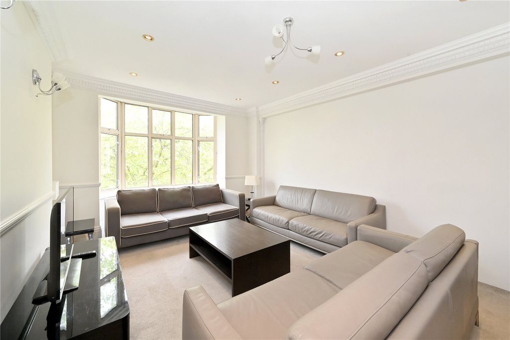 Property photo 2 of 14 Picture No. 08