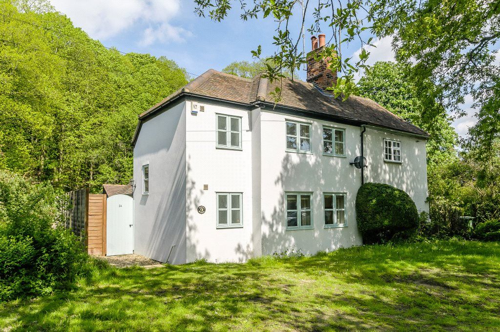 Property photo 1 of 6 Exterior