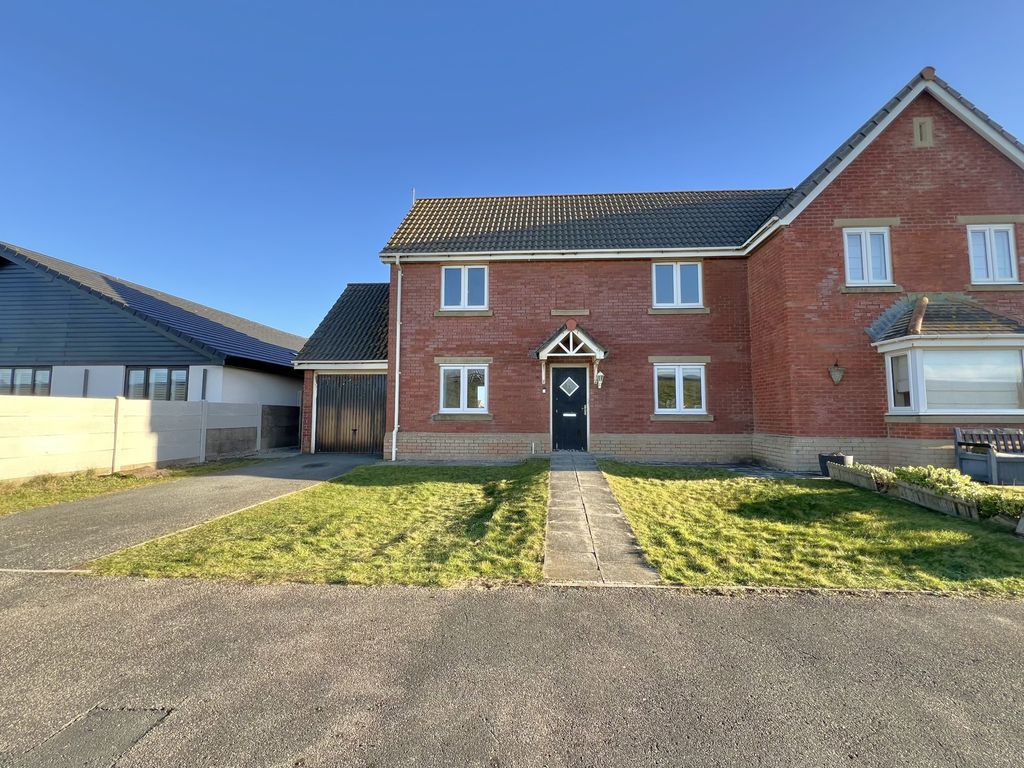 Property photo 1 of 24