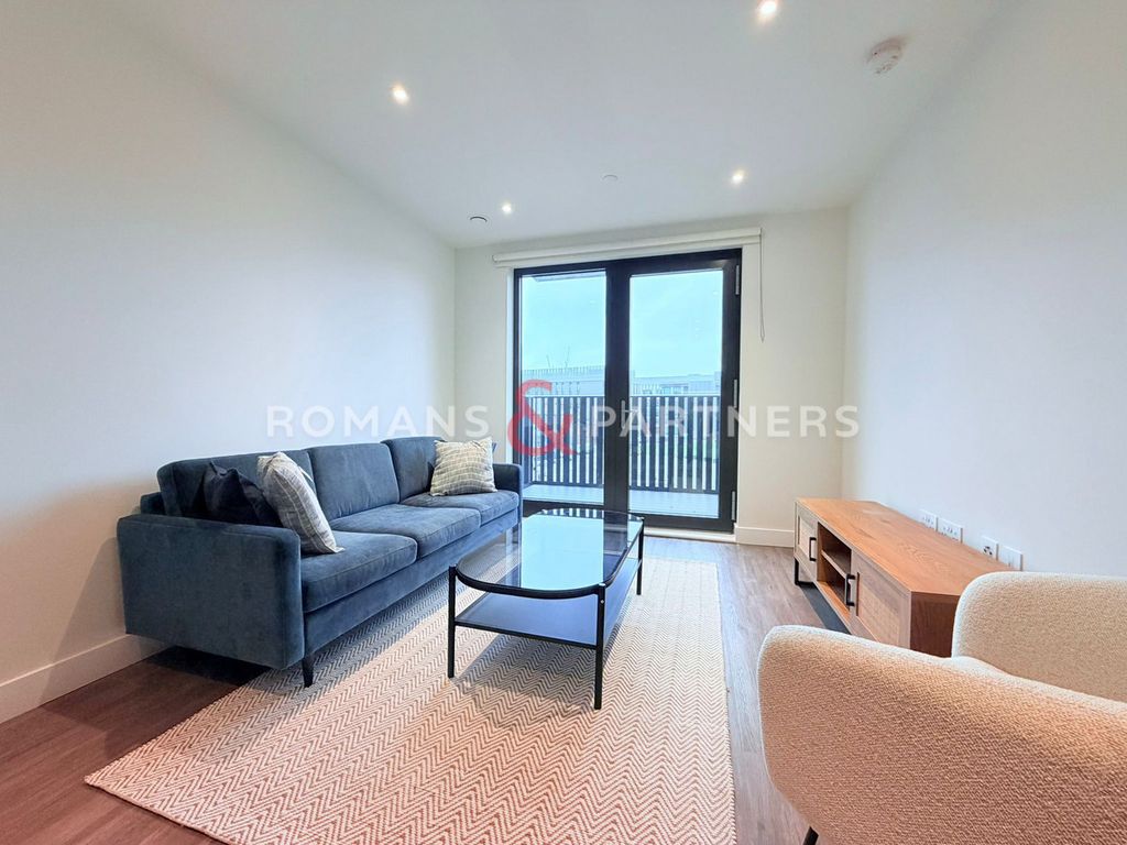 Property photo 3 of 17