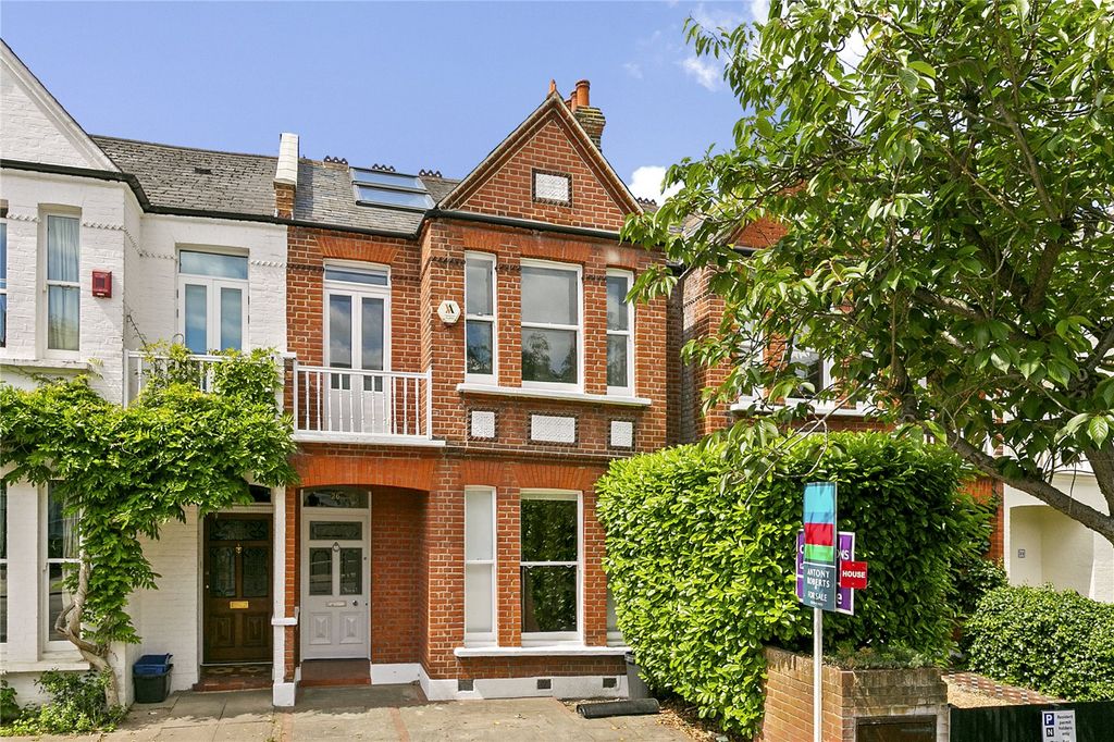 Property photo 1 of 29 Picture No. 21