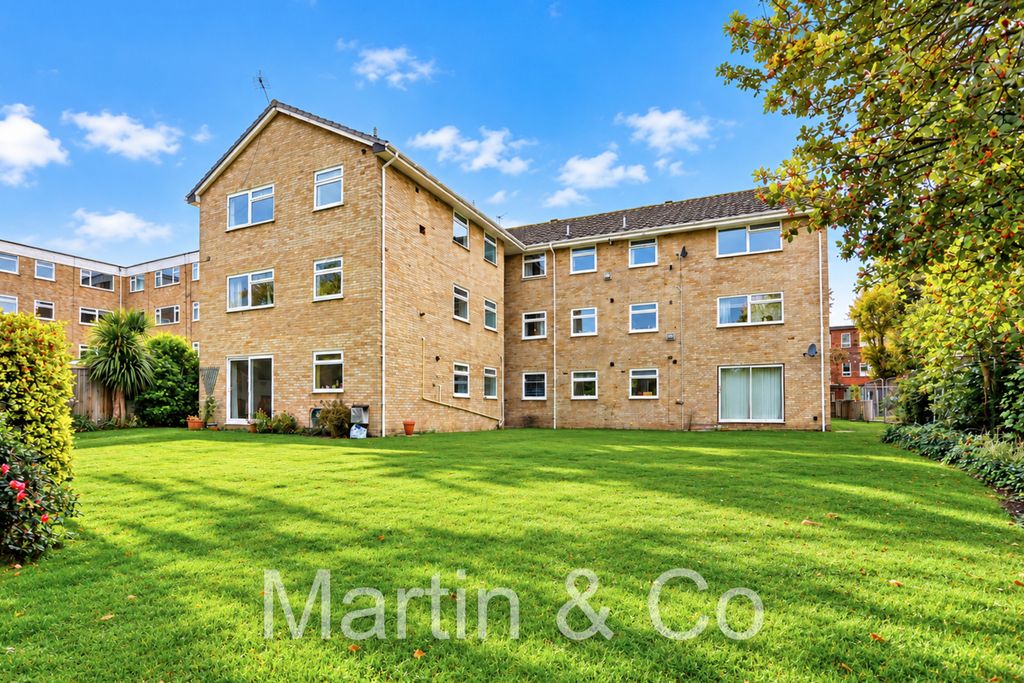 Property photo 1 of 14 1784141785 - 2