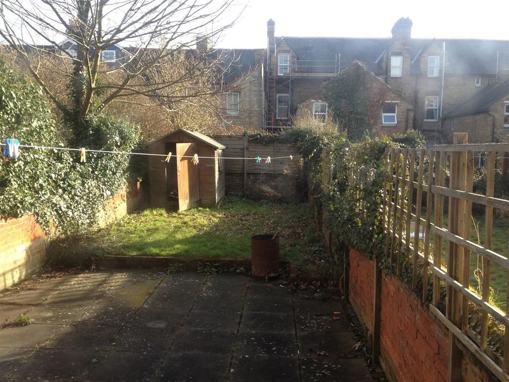 Property photo 3 of 3