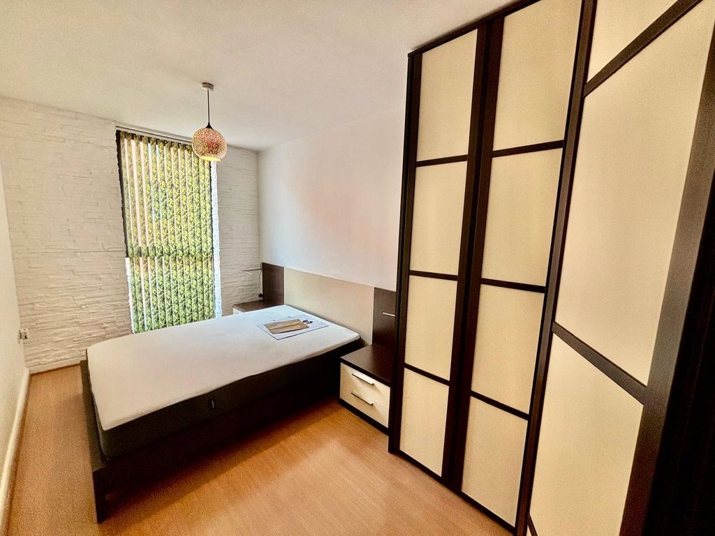 Property photo 3 of 8 Picture No. 07