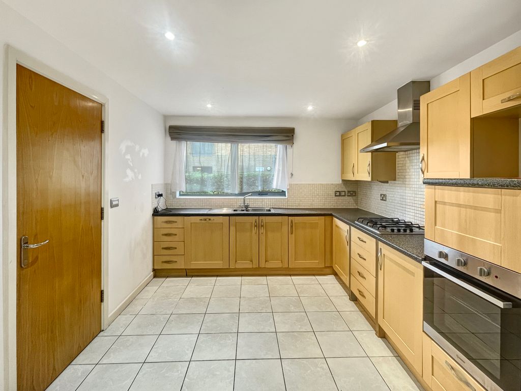 Property photo 2 of 15 2 Rustat Photos