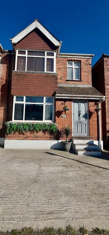 Property photo 3 of 24