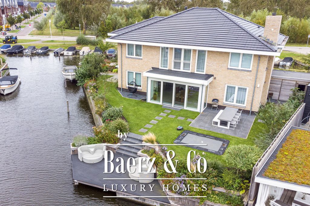 Property photo 1 of 49