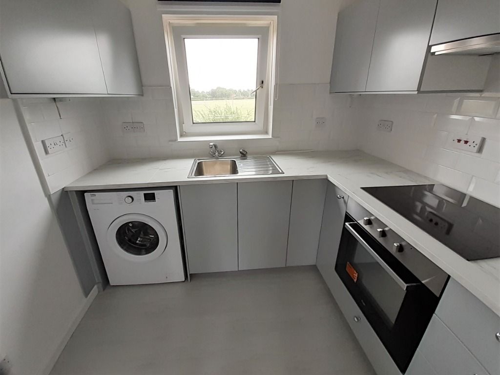 Property photo 3 of 9 Photo 3