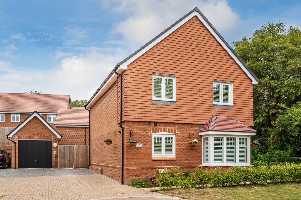 Property photo 1 of 25 26