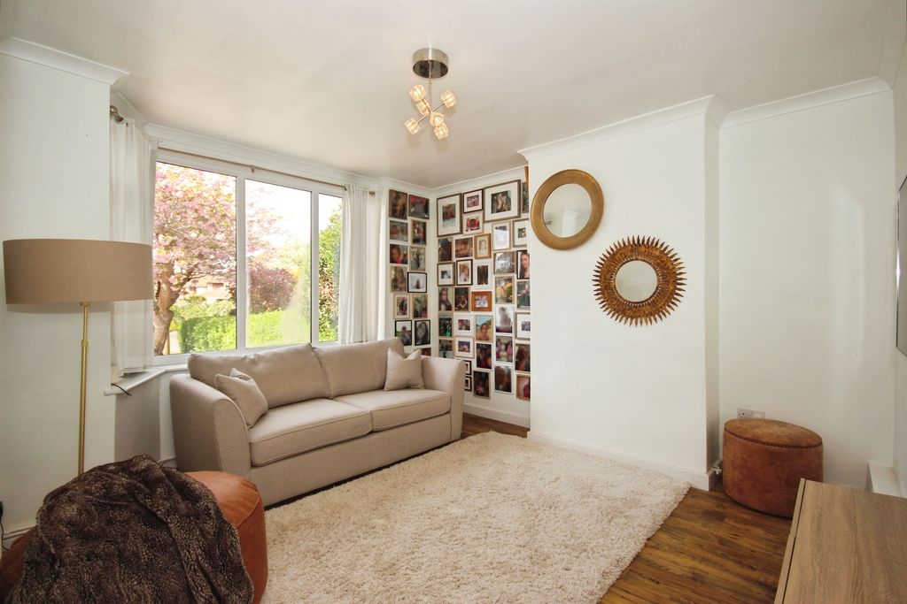 Property photo 3 of 30