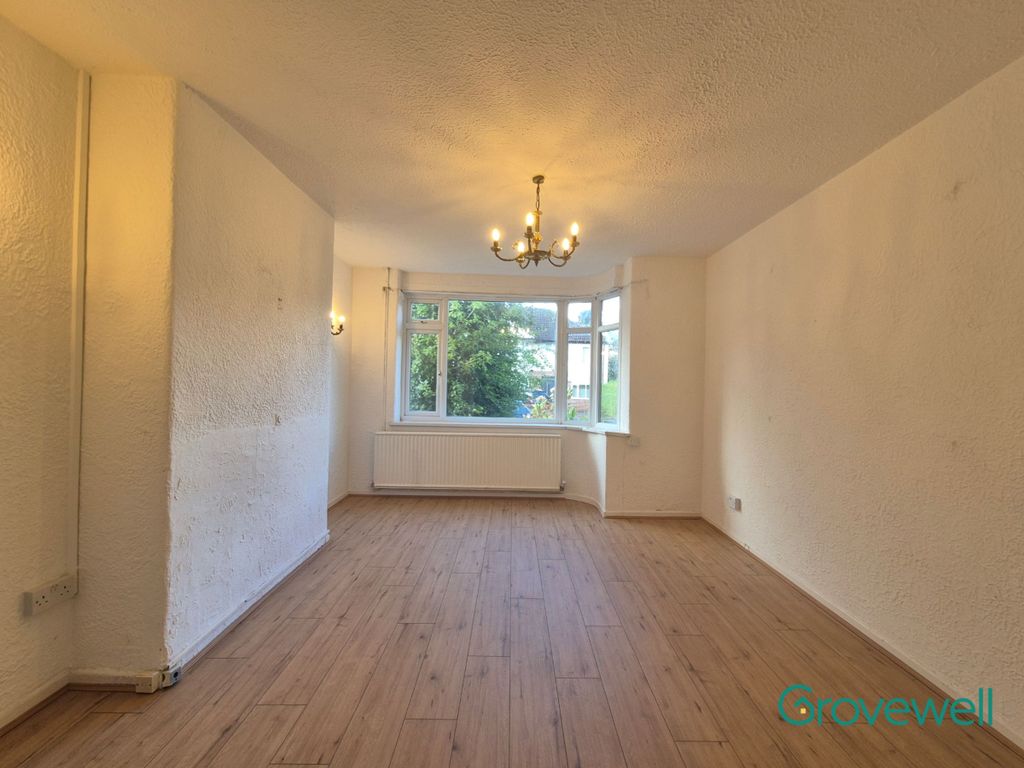Property photo 2 of 25
