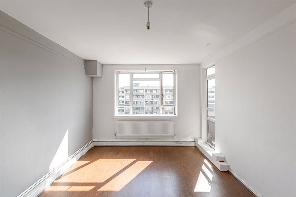Property photo 1 of 13 Picture No. 08