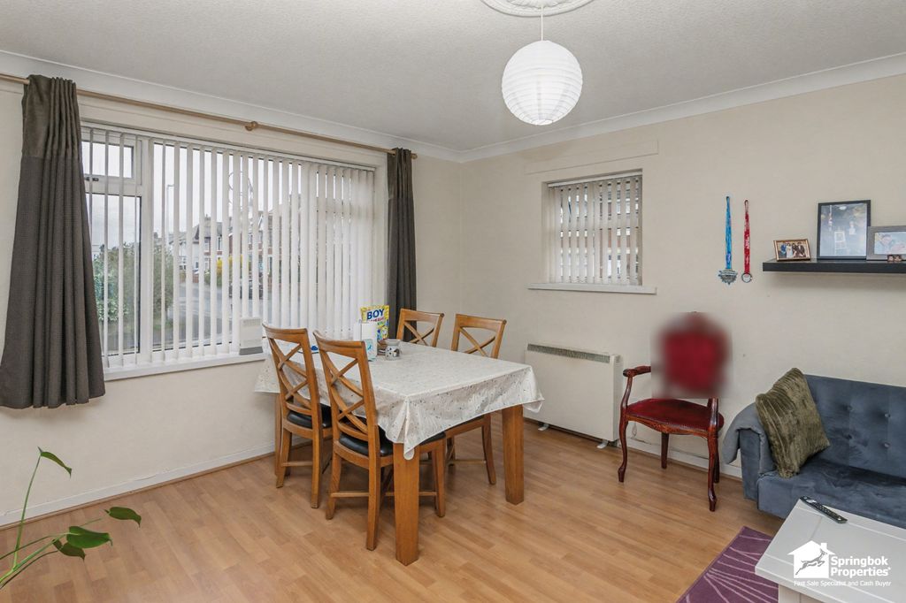 Property photo 2 of 13 Image 2