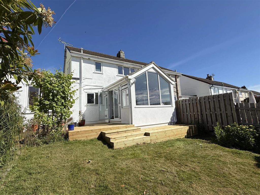 Property photo 3 of 22