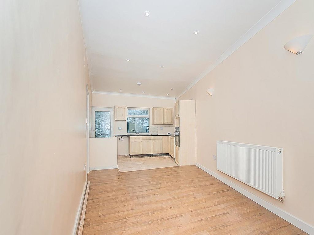 Property photo 3 of 6 Dining Room