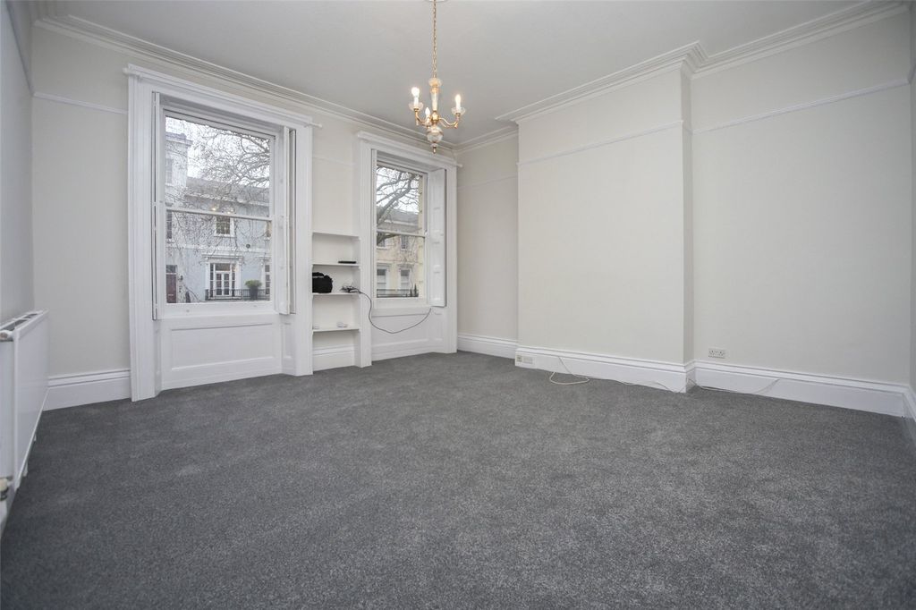 Property photo 2 of 7 Picture No. 02