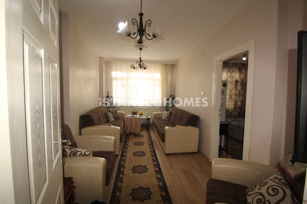 Property photo 2 of 12