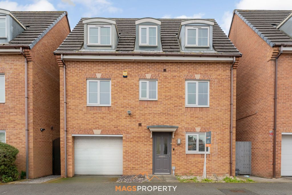 Property photo 1 of 22