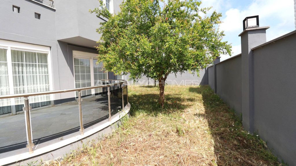 Property photo 2 of 30