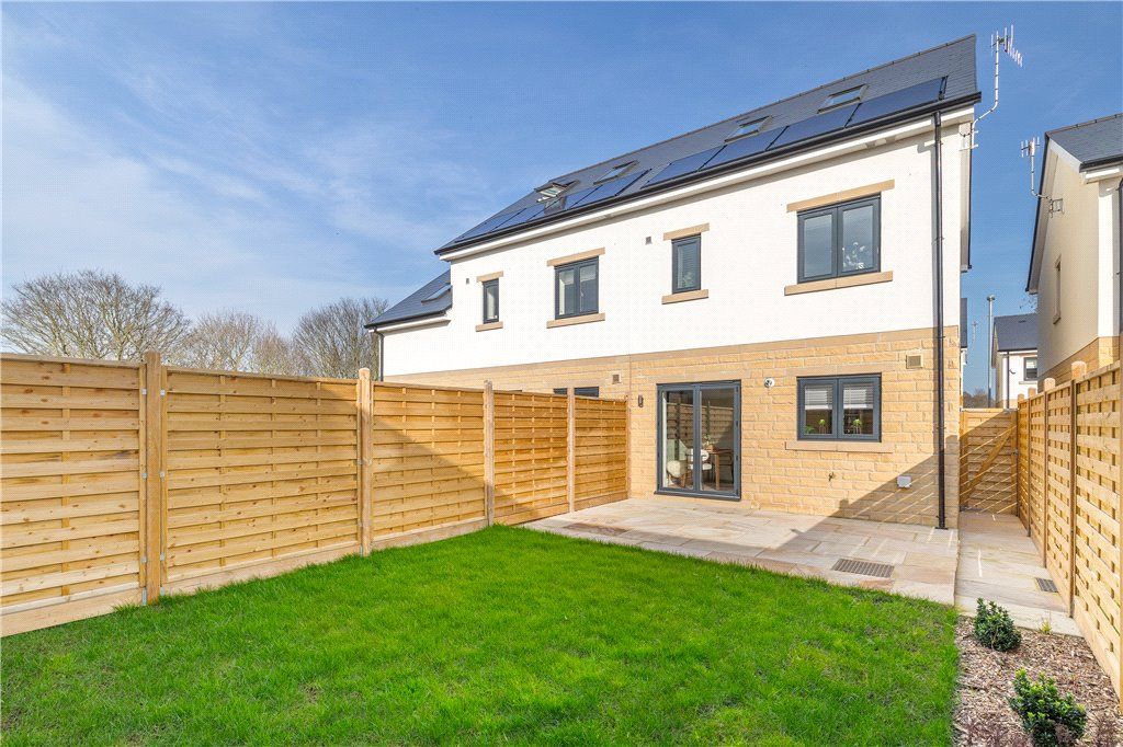 Property photo 2 of 20 Rear Garden