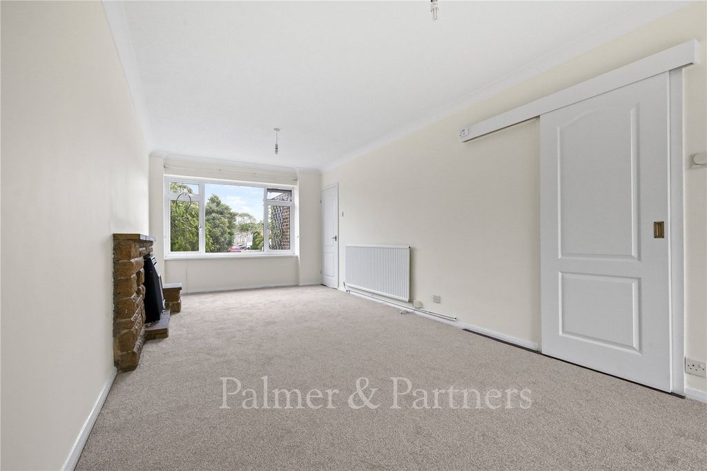 Property photo 2 of 12 Picture No. 04