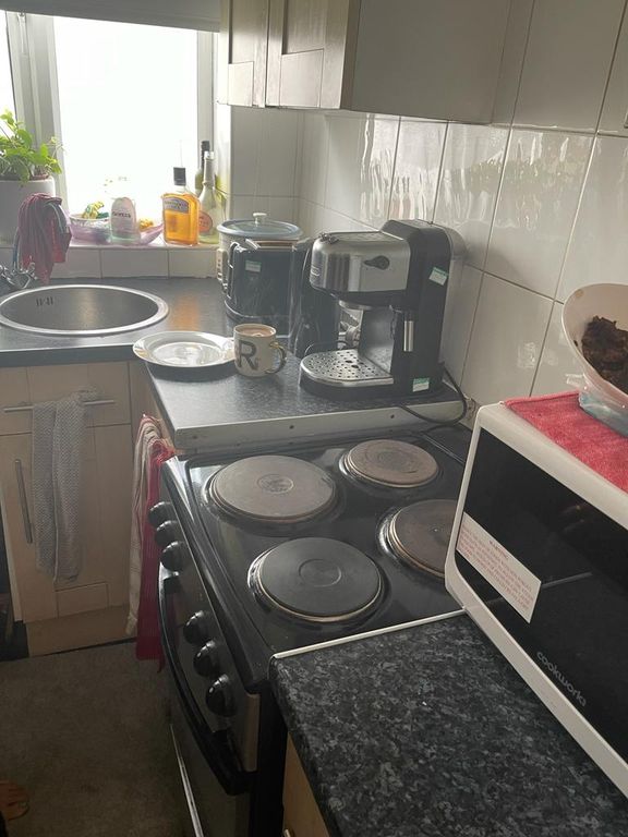 Property photo 3 of 3