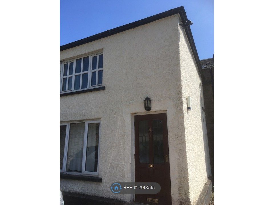 Property photo 2 of 10