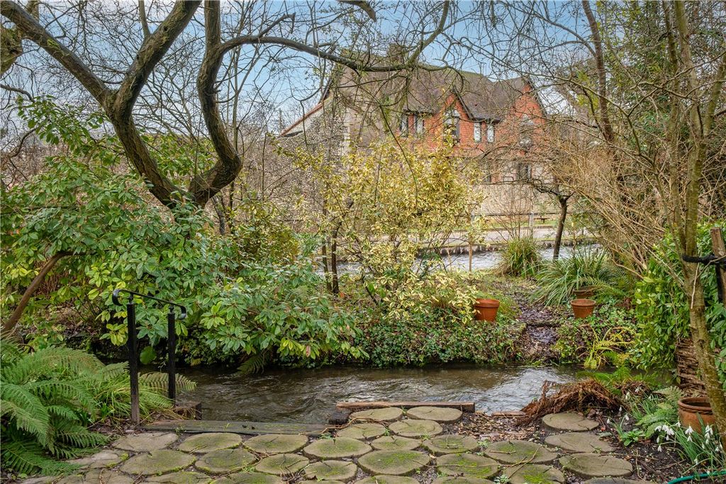 Property photo 2 of 15 River