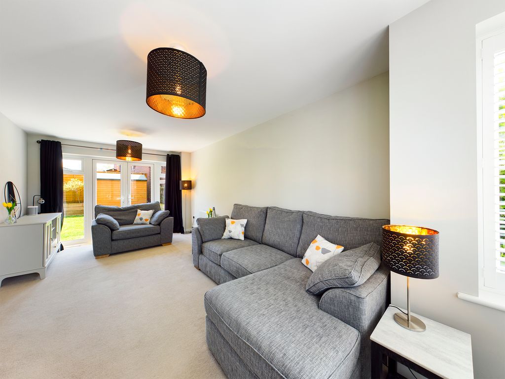 Property photo 2 of 22