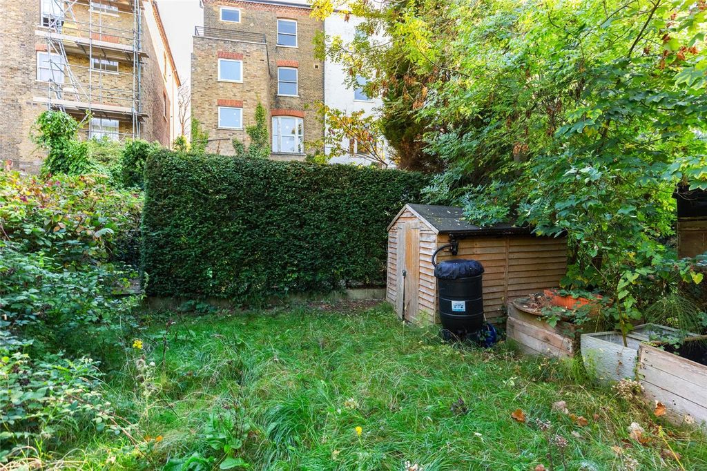 Property photo 3 of 13 Picture No. 12