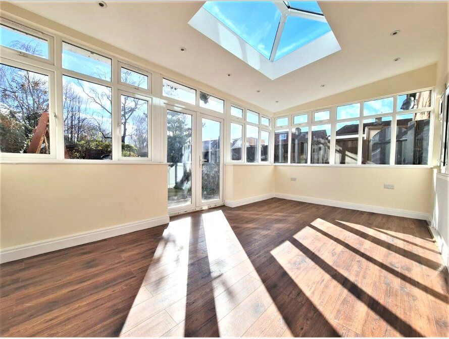 Property photo 2 of 13 Conservatory