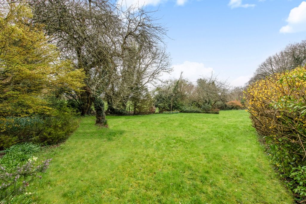 Property photo 2 of 15 Picture No. 13
